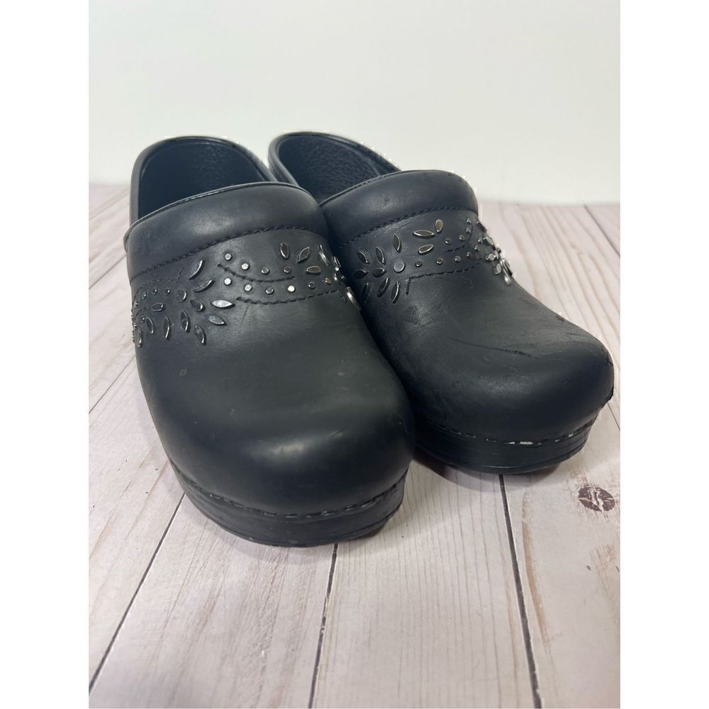 Dansko Black Leather Clogs Silver Metallic Bead Studded Floral Design - Picture 2 of 7